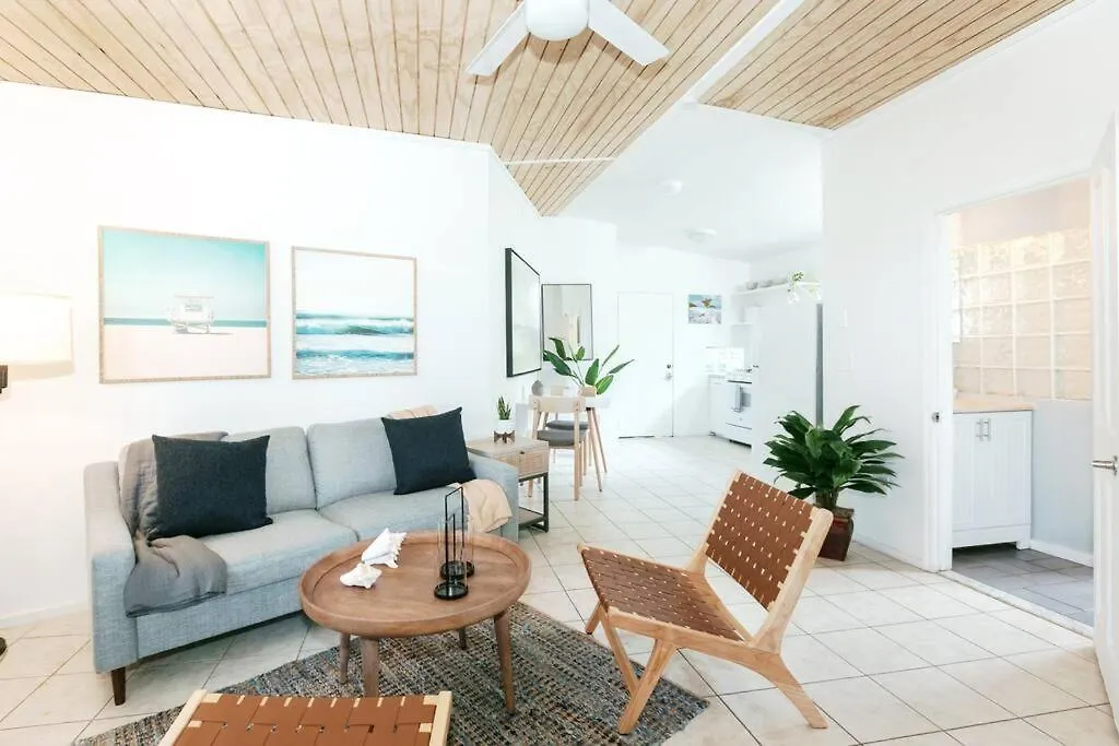 Island Oasis: Beach & Views Cruz Bay 아파트
