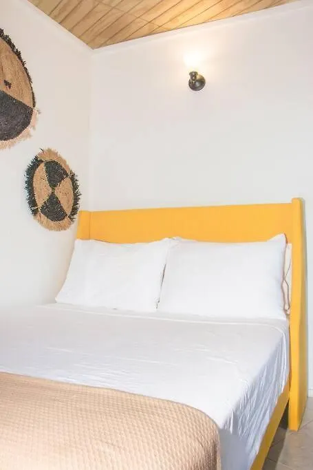 Island Oasis: Beach & Views Cruz Bay 아파트